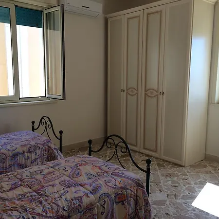 بيت ضيافة Damareta House